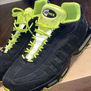 Nike AirMax size 13 for sale‼️‼️